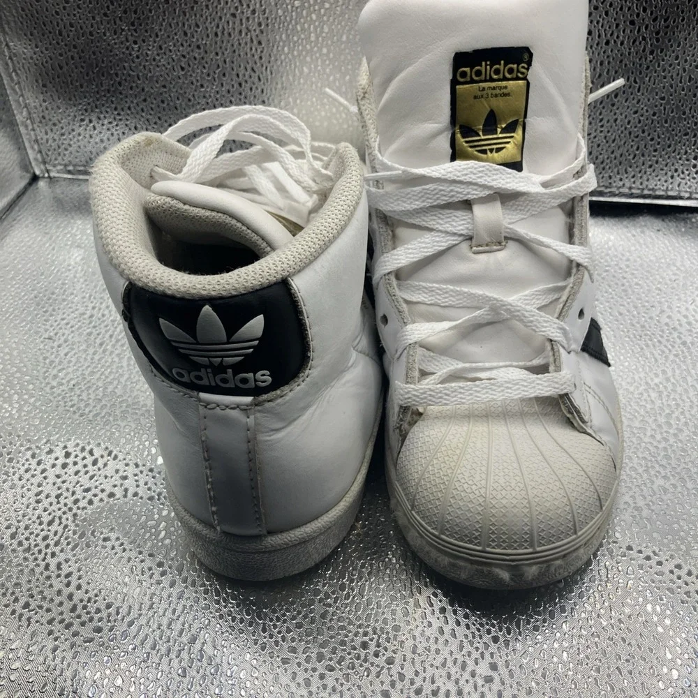 YOUTH ADIDAS PRO MODEL J (S85962) BASKETBALL SNEAKER WHT CORE BLK YOUTH SIZE 4